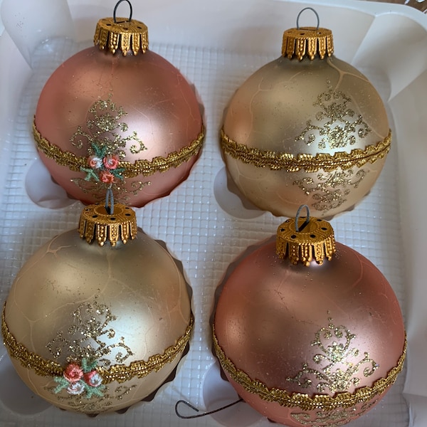 Christmas by Krebs Victorian Pink & Cream Ornaments/Glitter/Lace