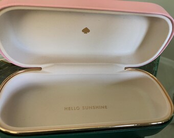 Kate Spade Clamshell Eyeglass Case display picture 3