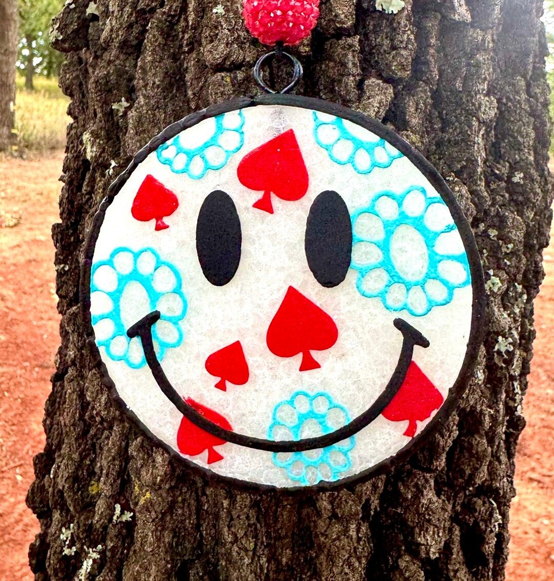 Concho & Spade Smiley Face Mold - Etsy