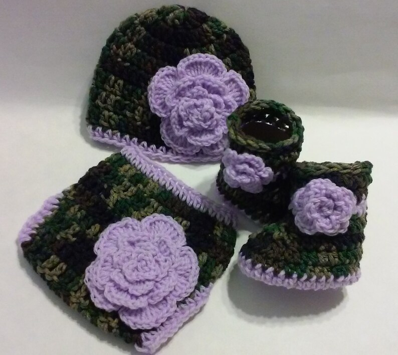 Booties Newborn 0-3 Months Crochet Dark Camouflage and Lilac Floral Diaper Cover Set with Hat