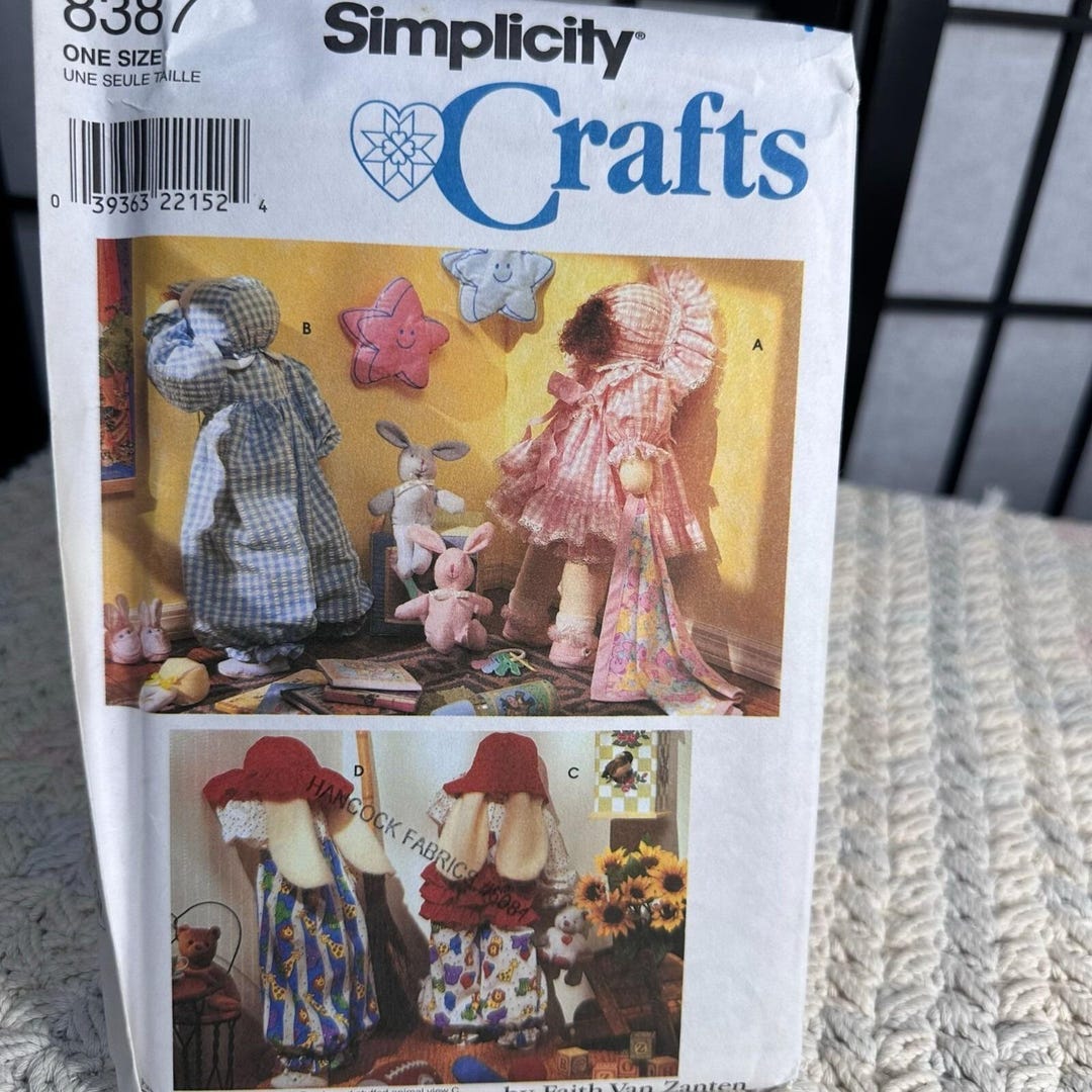 Simplicity 8387 Uncut Sewing Pattern Craft Dolls and Clothes One Size ...