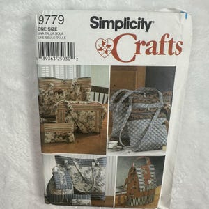 Simplicity 9779 UNCUT Sewing Pattern Tote Bags Backpack Purse Cosmetic Case OS
