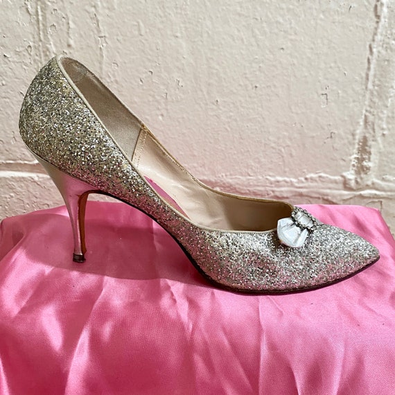 Vintage Elsa Schiaparelli silver glitter heel, Size1… - Gem