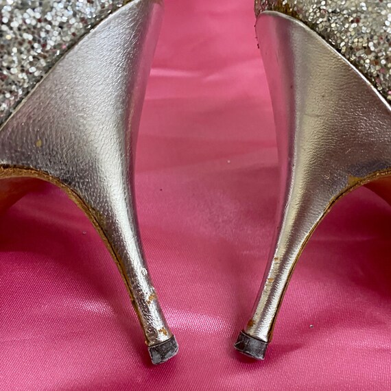 Vintage Elsa Schiaparelli silver glitter heel,  S… - image 6