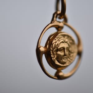 Apollo Medallion Gold 21 ct. Hidrieus