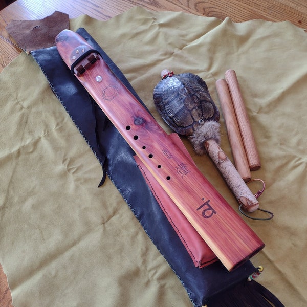 Musicians Friend Native American Style Drone Flute with Leather Bag and Turtle Shell Rattle