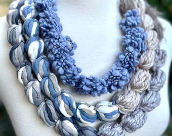 Bubble infinity crochet scarf, Chunky scarf, Rope scarf,  Crochet necklace, Blue bubble scarf,