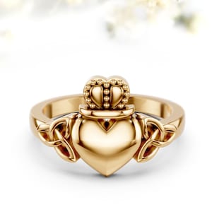 Claddagh Ring, irische keltische traditionelle Krone Claddagh Ringe für Frauen Geburtstagsgeschenke für ihr Ringsymbol der Liebe, Loyalität und Freundschaft