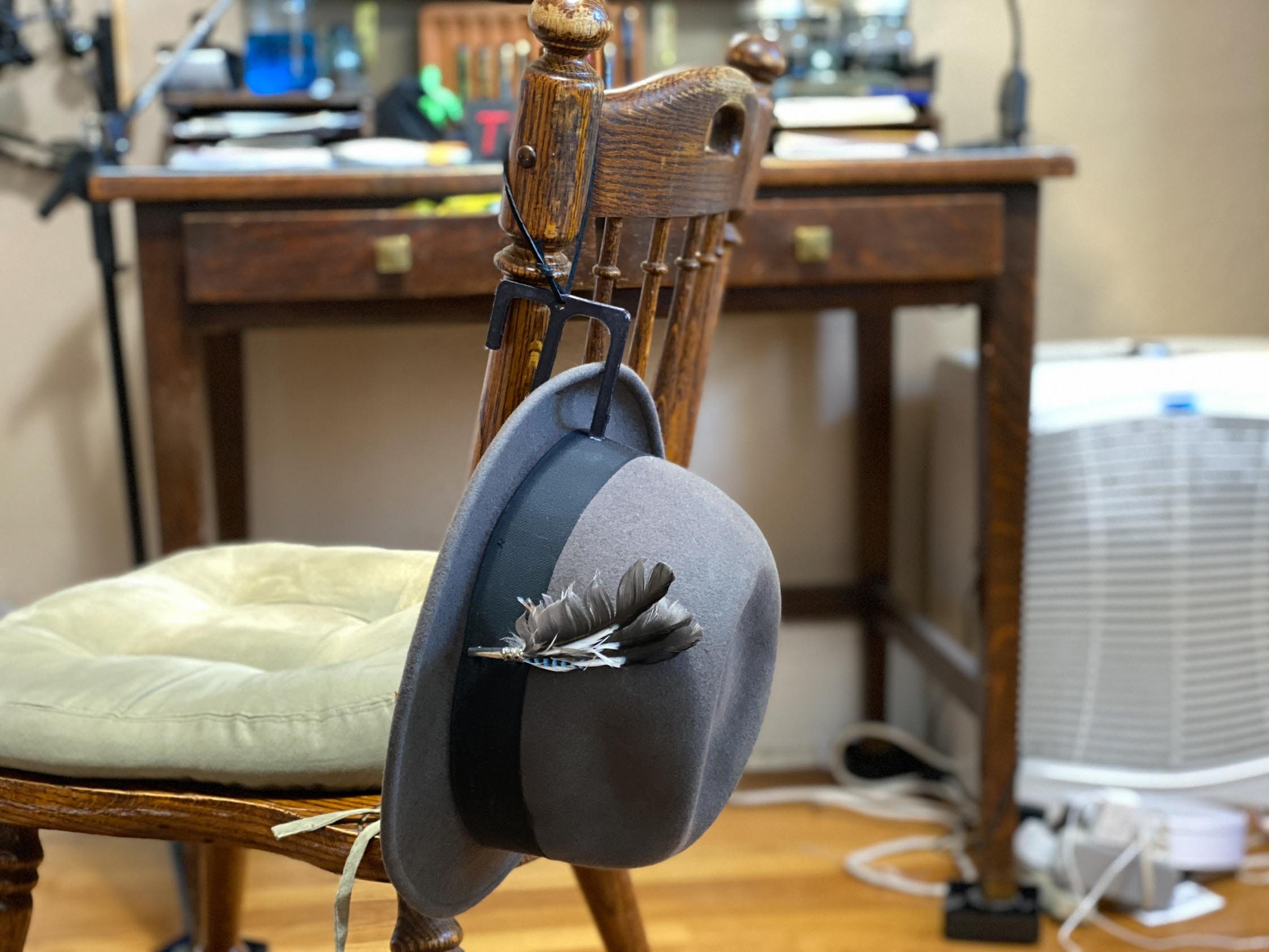 PortaFedora: The Portable hat hook for Fedoras and other hats (Small)