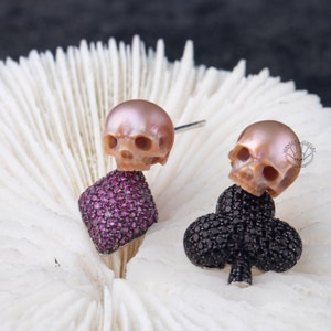 Pendiente de perla tallada con forma de estrella y calavera S925, pendiente de perla de agua dulce auténtica, joyería gótica, regalo hecho a mano para boda