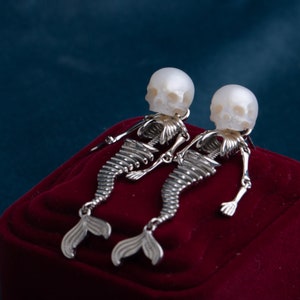 Mermaid and Gentlemen Skeleton moveable Earring Gift for Her Skull Pearl Earrings for lover Gothic Earring for wedding Sliver pearl Earring image 5