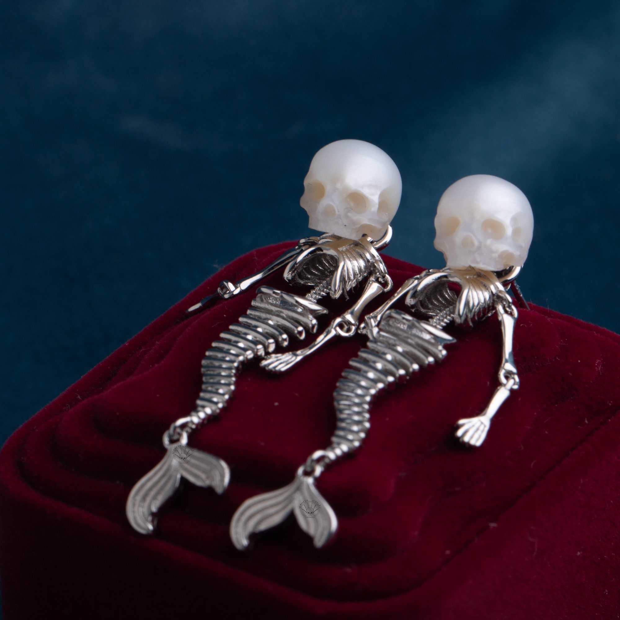 Mermaid and Gentlemen Skeleton moveable Earring Gift for Her Skull Pearl Earrings for lover Gothic Earring for wedding Sliver pearl Earring