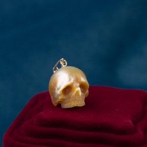skull carved pearl simple giant southsea gold pearl skull necklace peandant with 18K gold hoop Memento Mori Mourning Jewelry