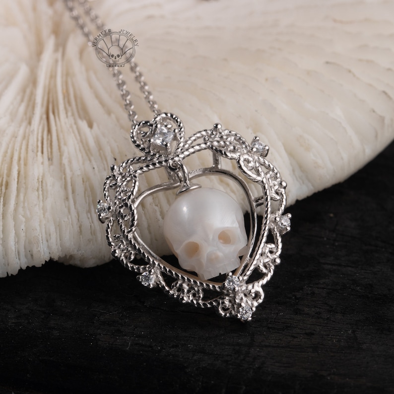 Love Heart And Soul Necklace skull carved pearl necklace freshwater pearl handmade 925silver heart shape wedding necklace for Mother's day 