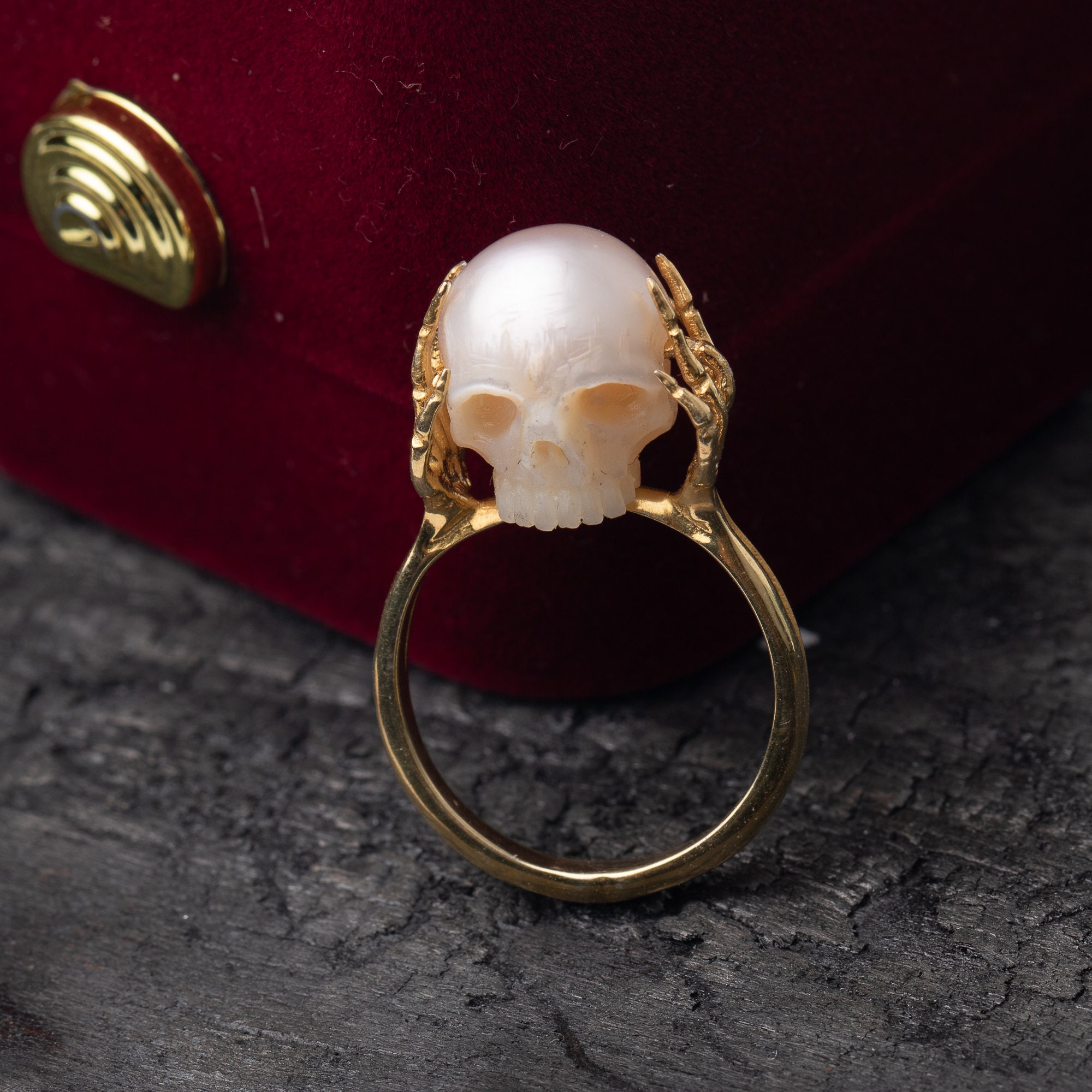 Vermeer jewelry skull sale ring