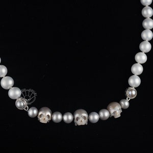 wedding necklace skull carved pearl necklace gothic freshwater Pearl skull jewelry for Bridal Memento Mori Mourning Jewelry