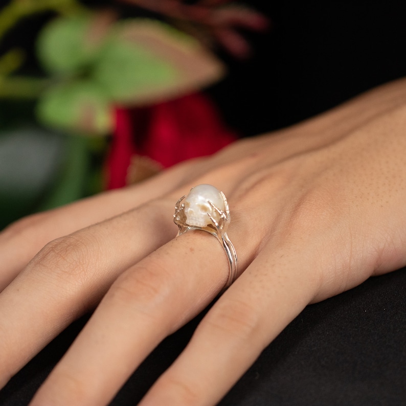 skull pearl ring ''be a thinker''freshwater pearl handcarved skull ring proposal ring 925 silver gothic statement ring wedding claddagh ring image 3