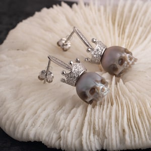 skull carved pearl earring sterling silver ivory freshwater pearl handmade earring crown shape  gift for wedding
