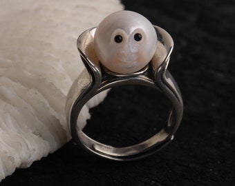 Moon Face Pearl Ring Gift for Her Hand Engraving Freshwater Pearl Proposal Ring for lover engagement ring