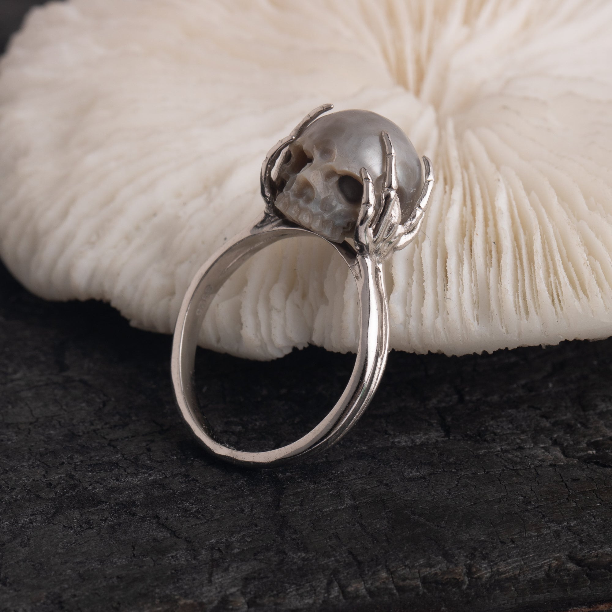 skull pearl ring ''be a thinker''freshwater pearl handcarved skull ring proposal ring 925 silver gothic statement ring wedding claddagh ring