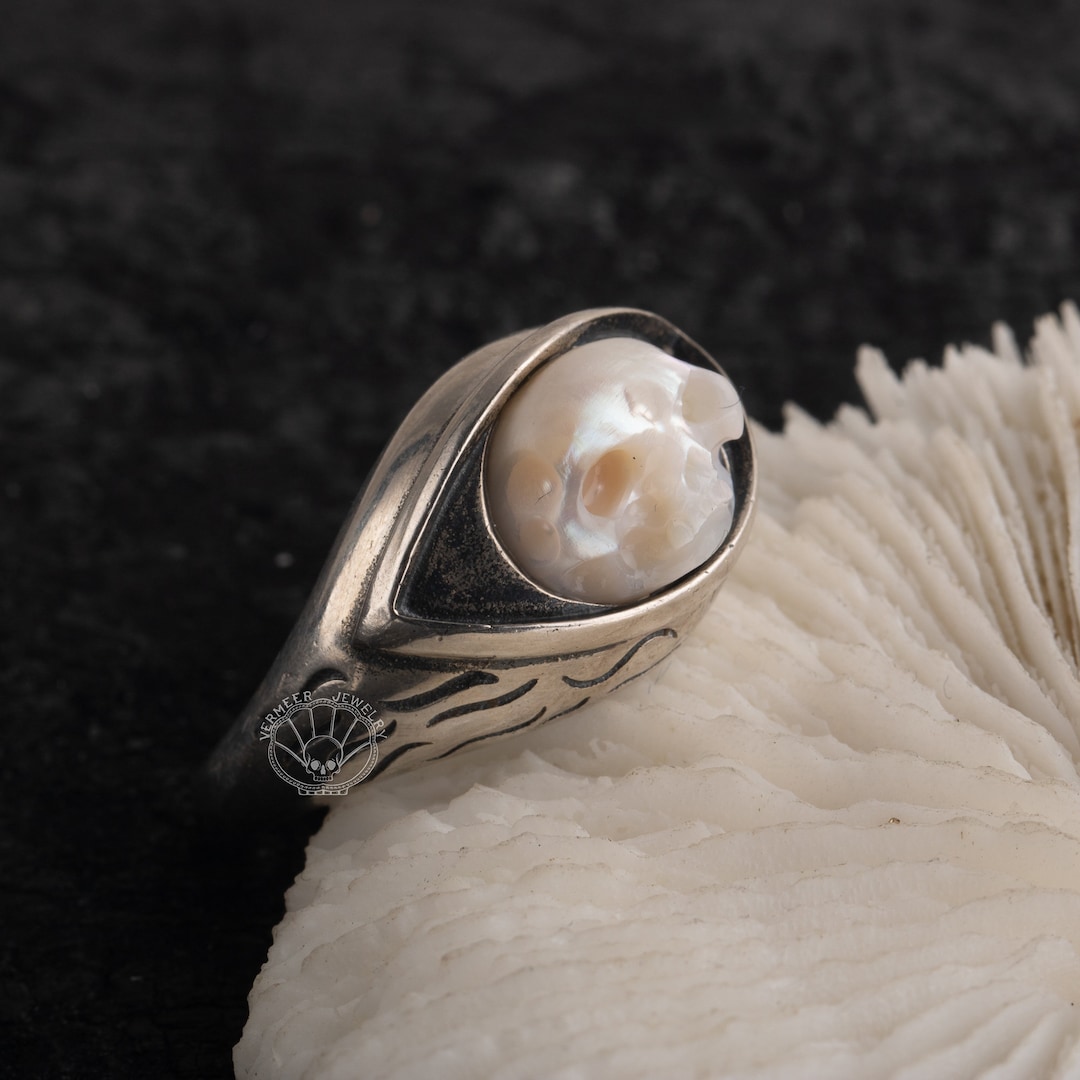 Gothic Pearl Rings Hand Engraved Skull Pearl Ring: Gothic 925 Silver Jewelry - Etsy