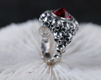 skull ring  925sterling silver ring with skull arround the ruby  statement ring for wedding Memento Mori Mourning Jewelry