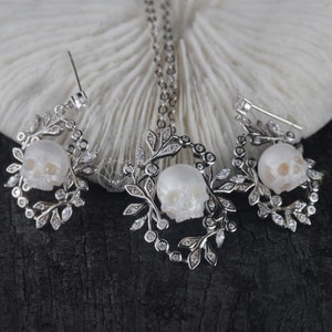 Skull Pearl Jewelry Set: Sterling Silver Gothic Wedding Necklace