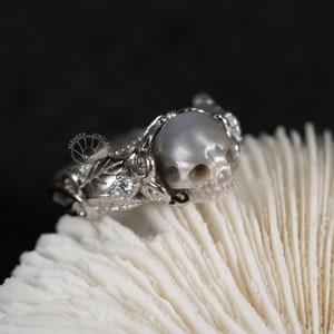 Skull Carved Pearl Rings for Women Tree of Knowledge Leaf Ring Gift for Her  Vintage Rings Freshwater Pearl Handmade 925 silver Ring