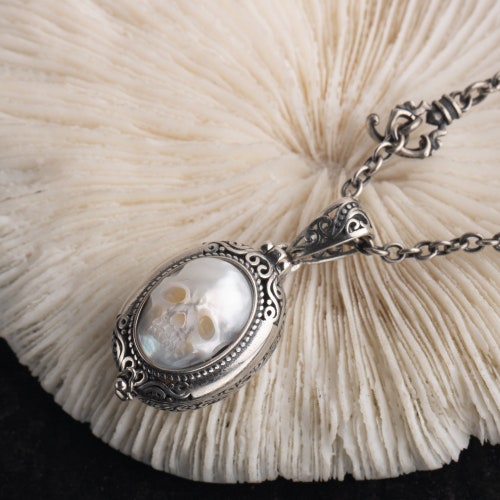 Skull pearl locket shops necklace, sterling silver photo box ,ashes keeper,memory gift for lover anniversary gift
