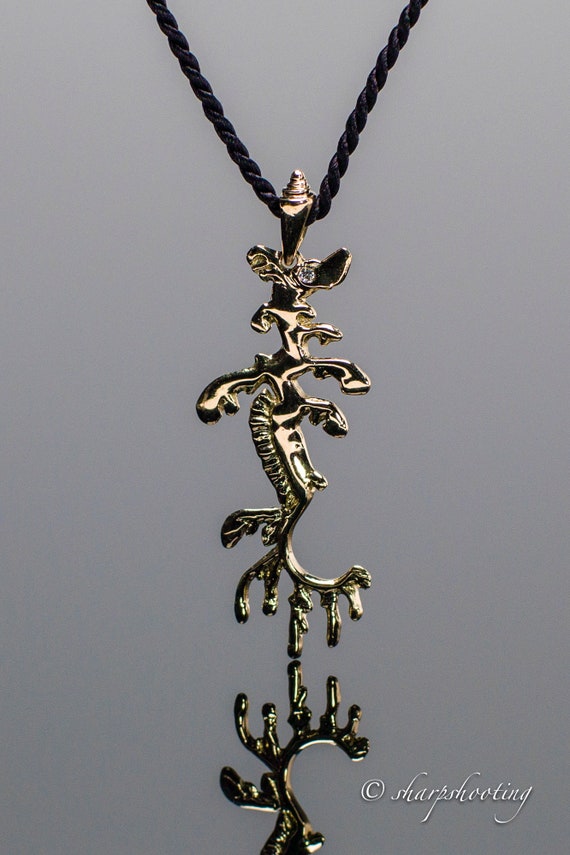 Solid Gold 18k Leafy Seadragon Pendant Etsy