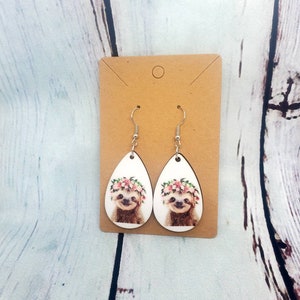 Sloth head earrings