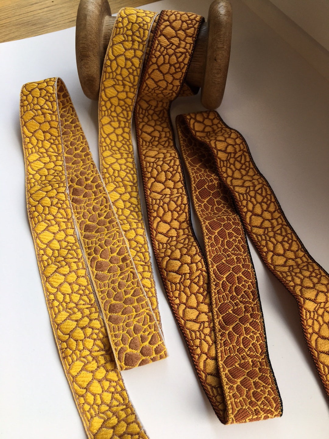 Gitaffe Ribbon Giraffe Print in 20 Mm Bandwidth, Woven Ribbon, Sold by the Meter ...