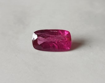 Natürlicher rosa Rubellit-Turmalin, Kissenschliff, 4.5 Karat