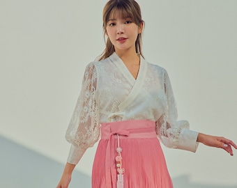 Women's Wrap Blouse Korean Modern Hanbok Top Three-quarter sleeve Jeogori TETEROT SALON Lace Perfume 2colors 7부소매 레이스 퍼퓸