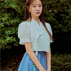 Korean Modern Hanbok Jeogori Women's Traditional Jeogori TETEROT SALON Gyeokjamun White 격자문 저고리 화이트 T1J02B010