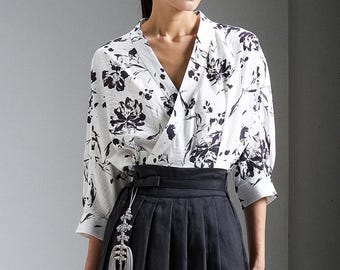 Modern Korean Hanbok Jeogori Blouse , TETEROT SALON Heukbaek Yeoun Blouse - 2colors 흑백여운 블라우스