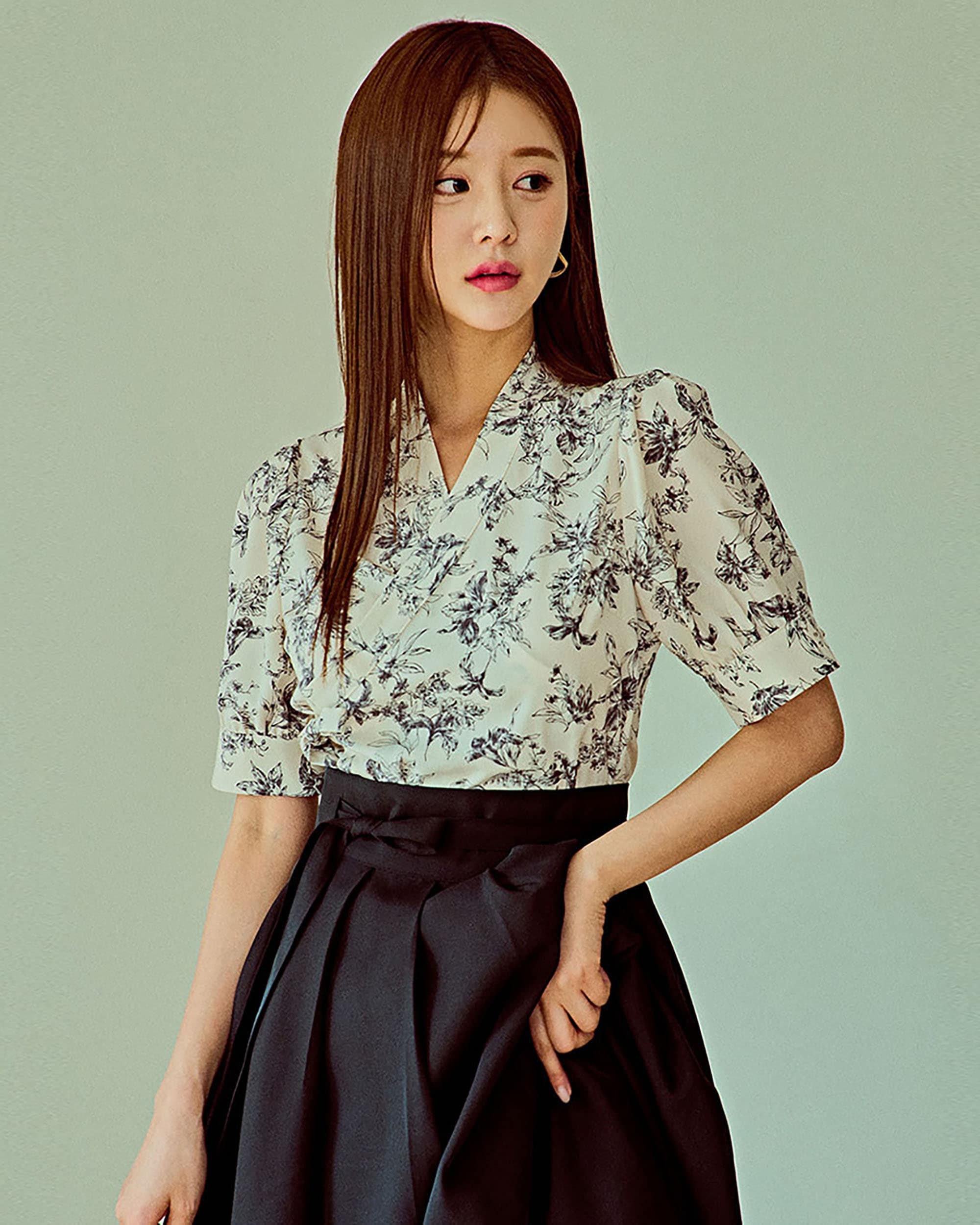 Korean Modern Hanbok Blouse Women Floral Wrap Top Korean Korean Modern Hanbok Blouse Women Floral Wrap Top Korean