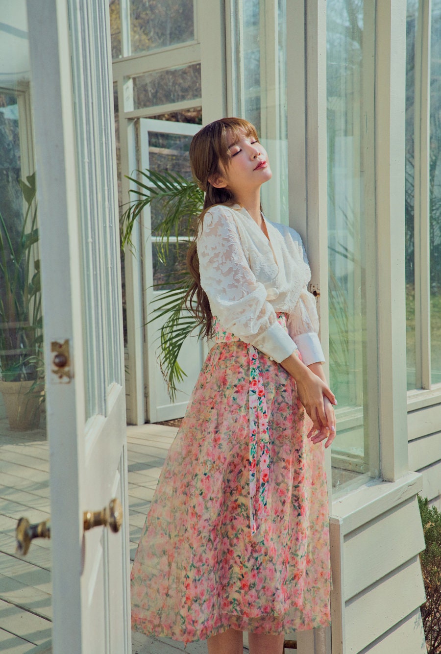 Gorgeous Flower Pattern Korean Modern Hanbok Women's Wrap