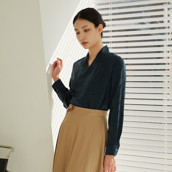 Women's Long Sleeve Blouse  Korean Modern Hanbok Blouse Shirts Jeogori, TETEROT SALON waist dart Deepgreen 액주름 진수박 블라우스 T1J03D0505