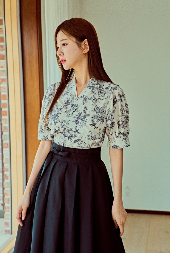 Korean Modern Hanbok Blouse Women Floral Wrap Top Korean Fashion