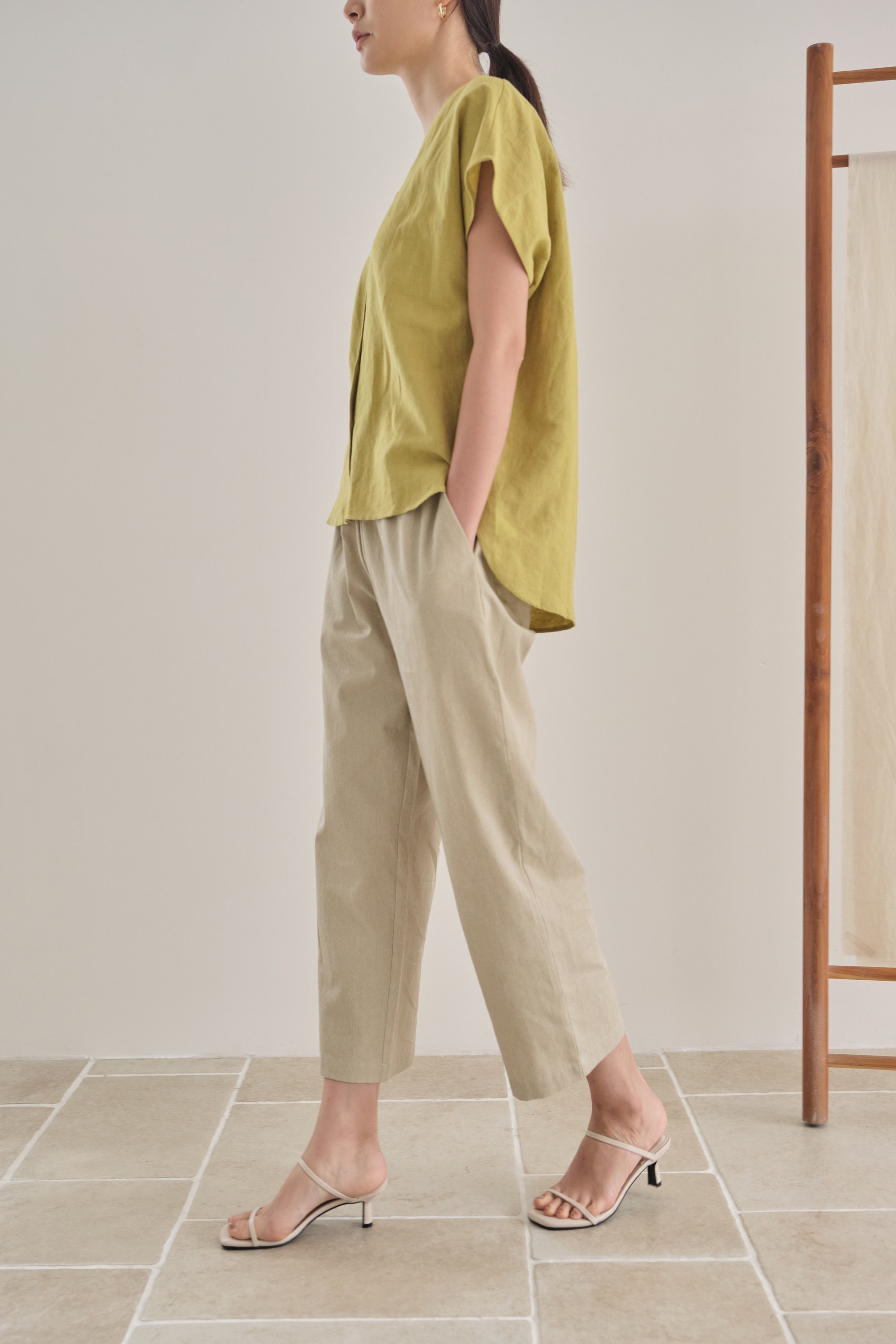 women's wool pants elastic waist