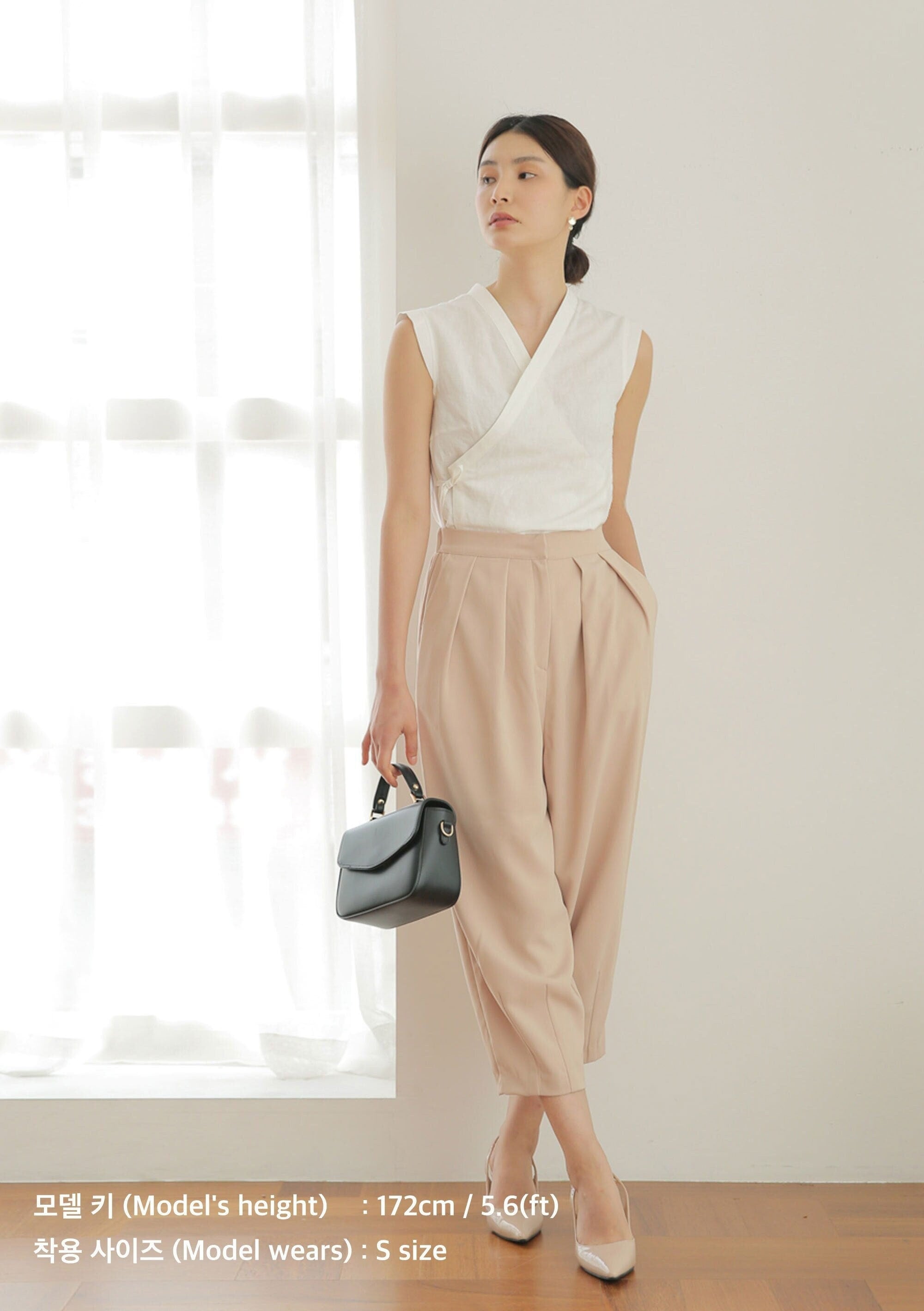 Sleeveless Linen Wrap Blouse, Modern Korean Hanbok Style, White Summer Top 한여름 민소매 블라우스