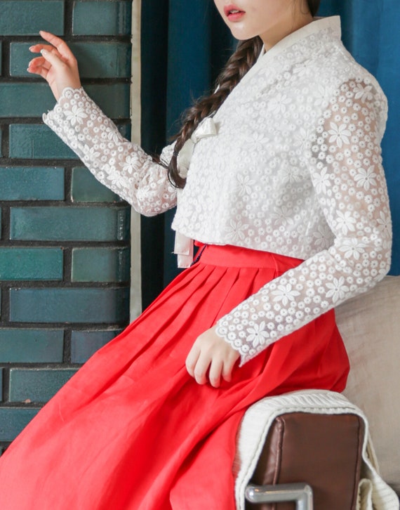 lace hanbok