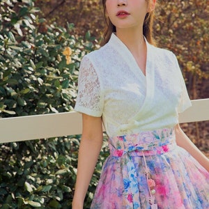 Women&#39;s Wrap blouse Modern Hanbok jeogori Lace Blouses TETEROT SALON Bobo Gyeongsim Blouses 보보경심 블라우스 2colors
