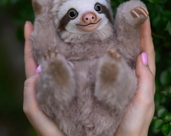 ナマケモノのリアルなぬいぐるみ - Etsy 日本
