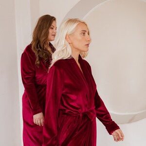 Lungo abito di velluto, lunghi abiti da damigella d&#39;onore, abito da sposa, abiti da sposa, abiti da damigella d&#39;onore, abiti floreali, abito di velluto da donna, abito di velluto kimono