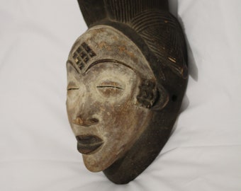 Vintage Punu mask. Previously used mask. Gabon African mask