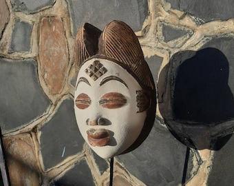 Punu Tribal Mask: Hand Carved African Art Decor