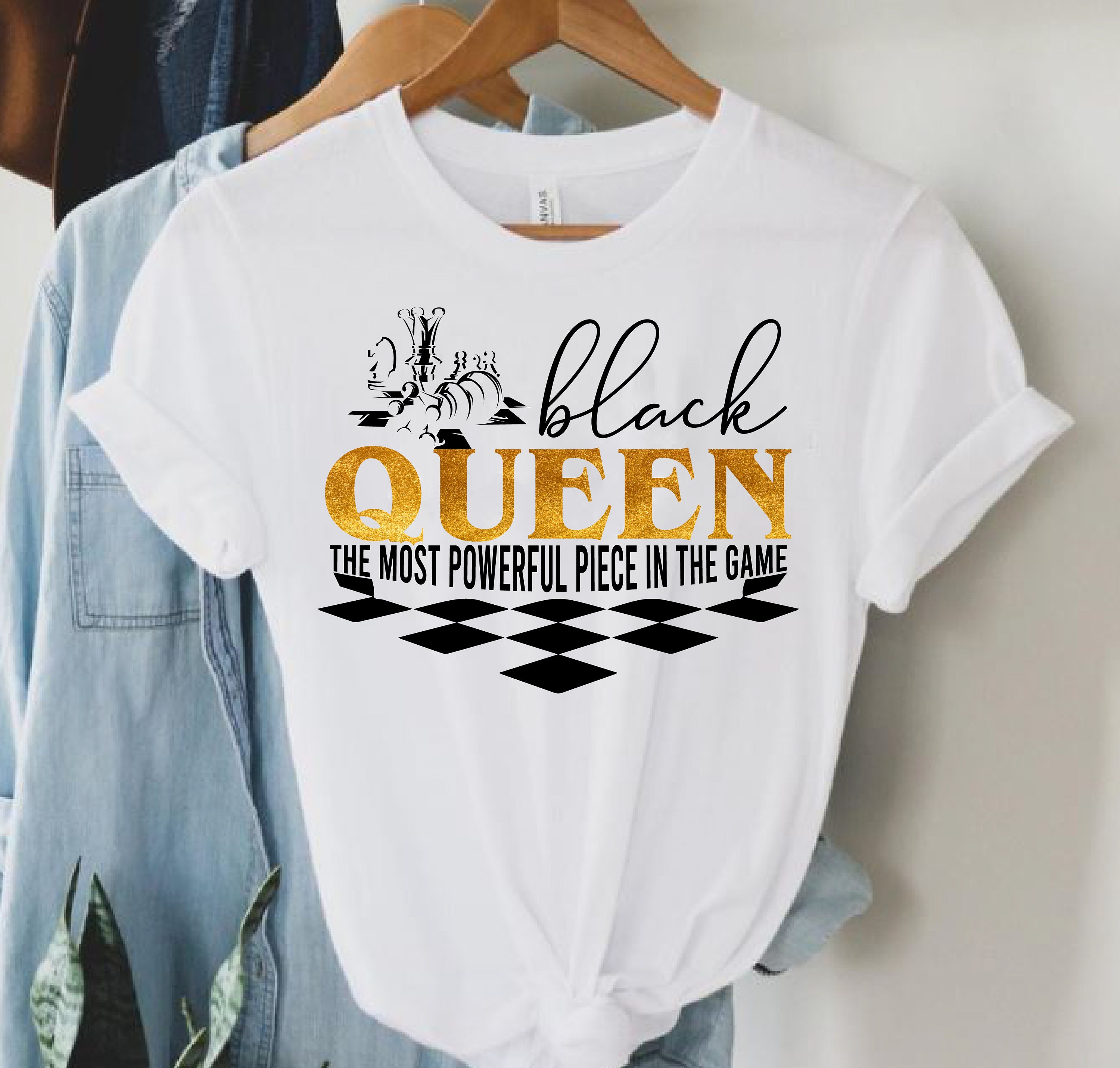 black queen the most powerful piece in the game funny chess T-Shirt