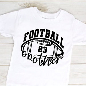 Voetbal broer SVG | Voetbal broer T-shirt ontwerp SVG | Familielid Sportfan American Football | Speldag SVG